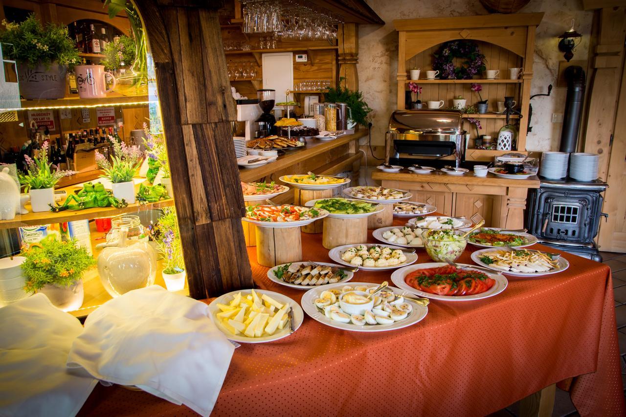 Hotel Carpatia Bieszczadzki Gosciniec Ветлина Экстерьер фото