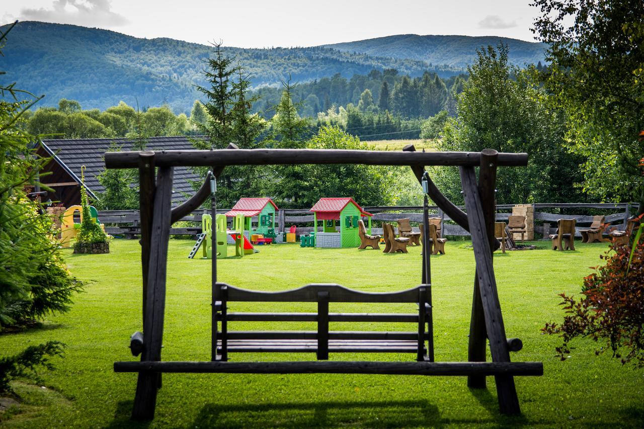 Hotel Carpatia Bieszczadzki Gosciniec Ветлина Экстерьер фото