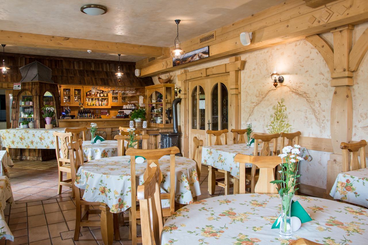 Hotel Carpatia Bieszczadzki Gosciniec Ветлина Экстерьер фото