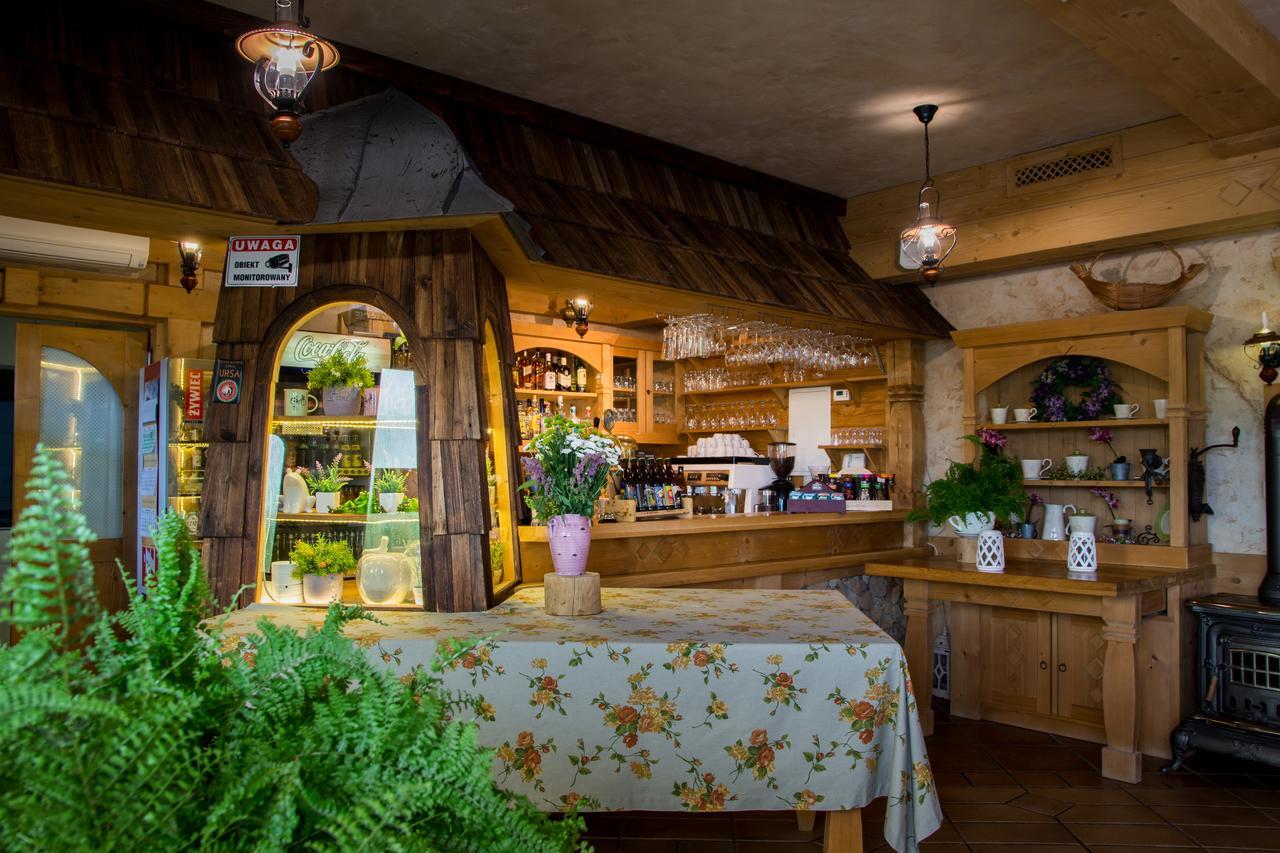 Hotel Carpatia Bieszczadzki Gosciniec Ветлина Экстерьер фото